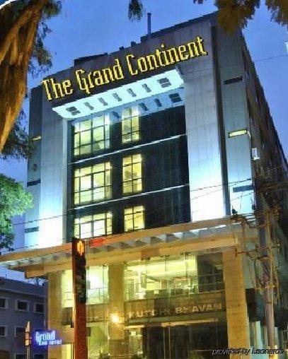 Hotel The Grand Continent Bangalore Esterno foto